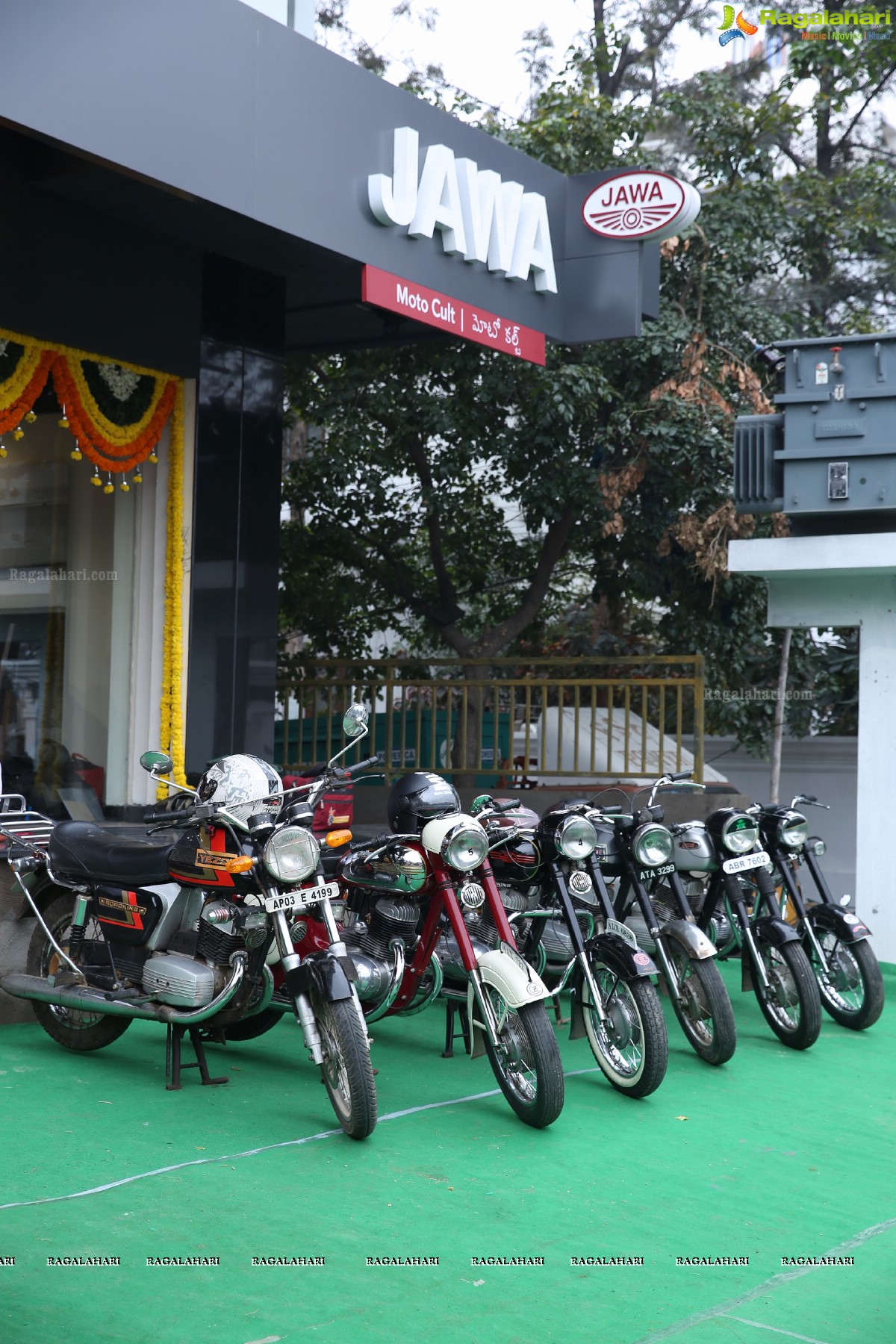 Jawa Motorcycles' First Showrooms In Hyderabad Open Doors