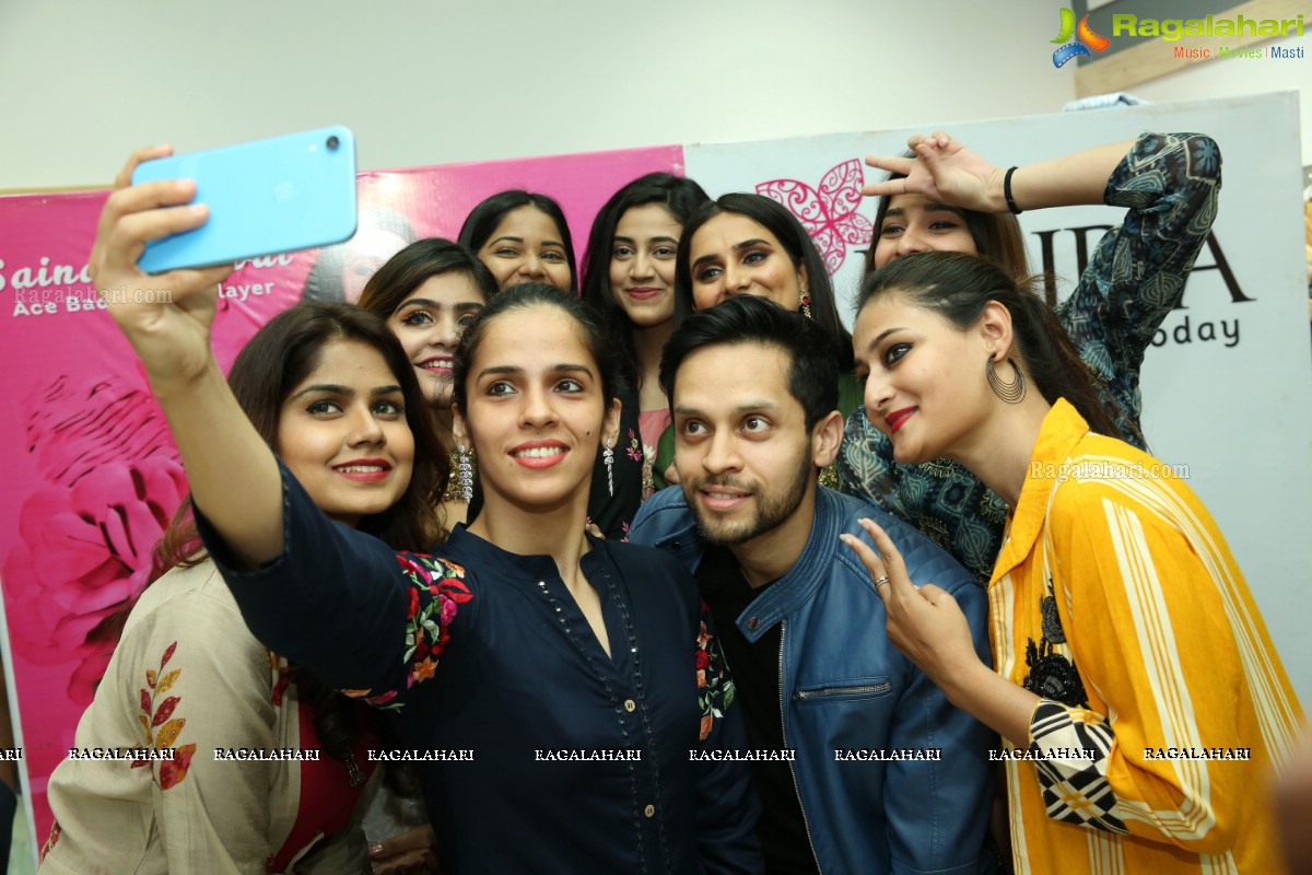 Saina Nehwal & Parupalli Kashyap Launch Kaira’s 111th Store at Saratha City Capital Mall, Kondapur