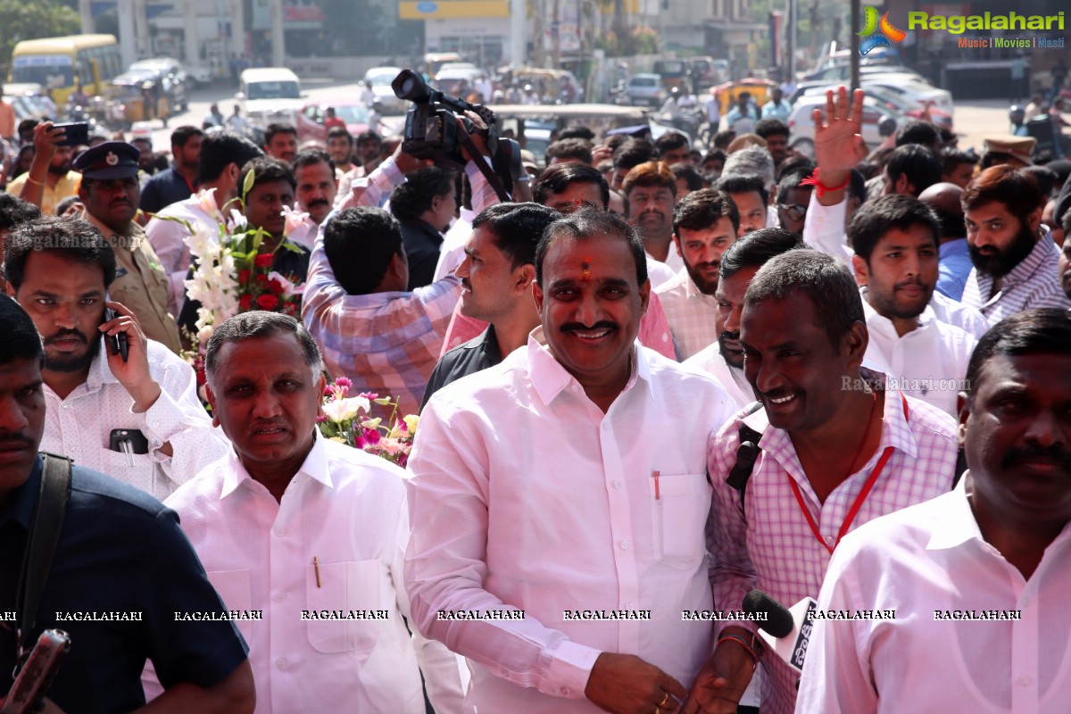 Shri. KTR & Kajal Aggarwal Inaugurate Maangalya Shopping Mall at Madinaguda