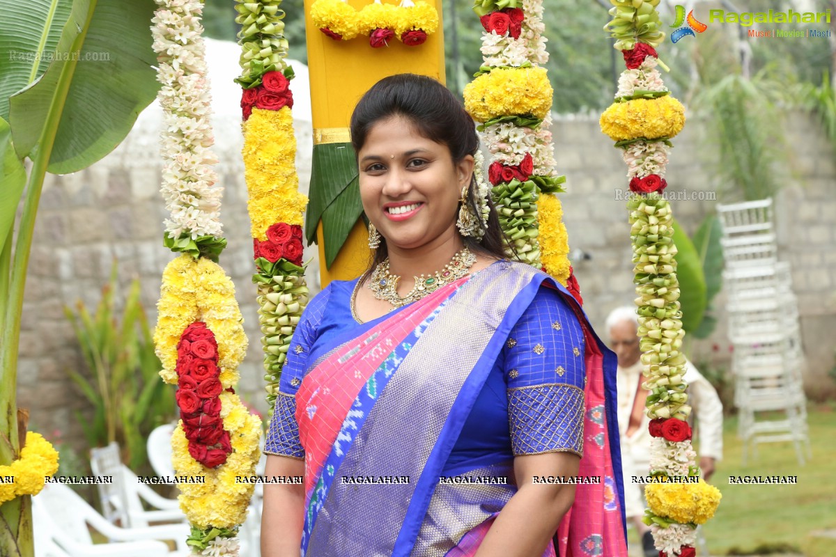 Padmavathi Srinivasa Kalyanam by Shilpa Chowdary & Family at Signature Villas