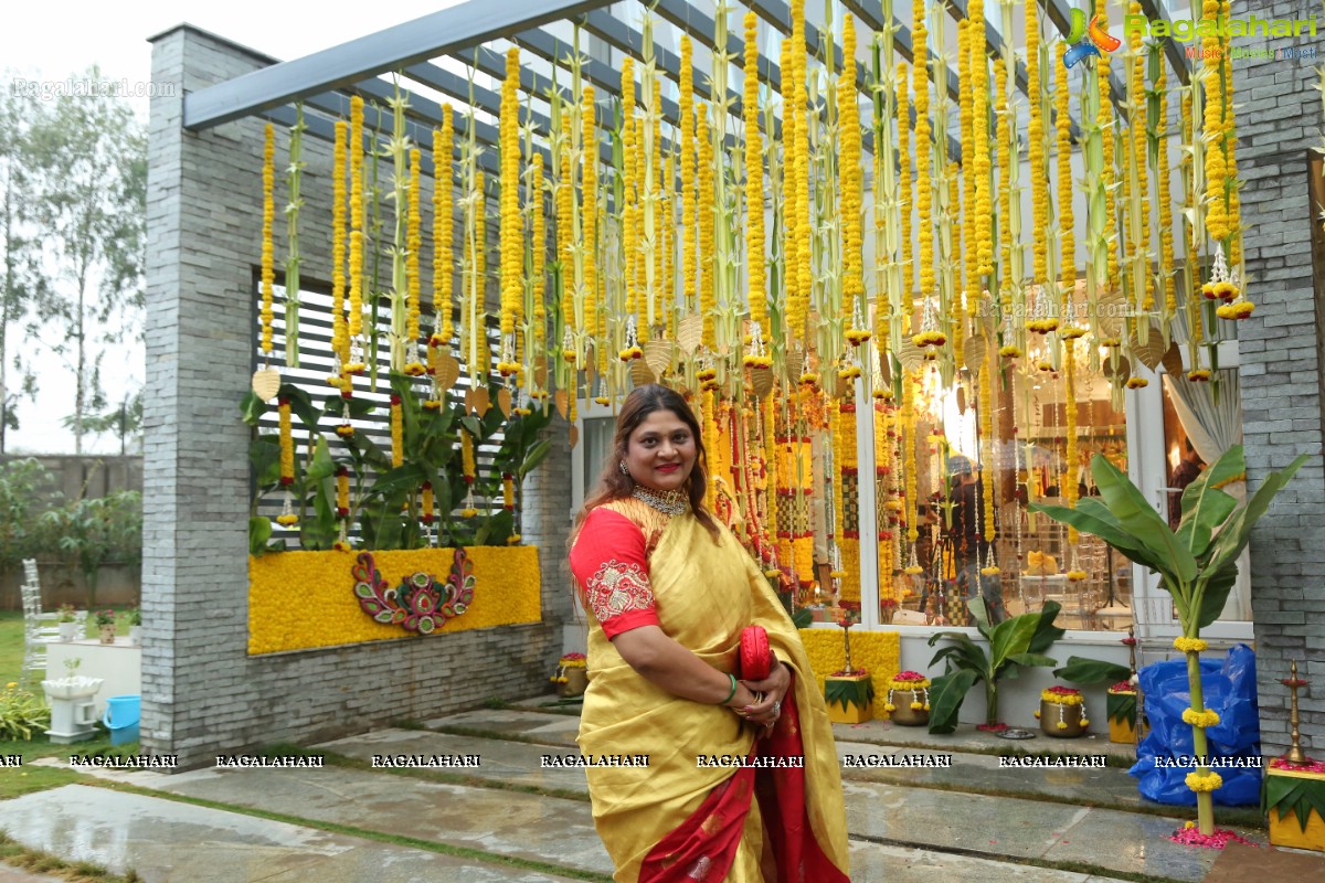 Padmavathi Srinivasa Kalyanam by Shilpa Chowdary & Family at Signature Villas