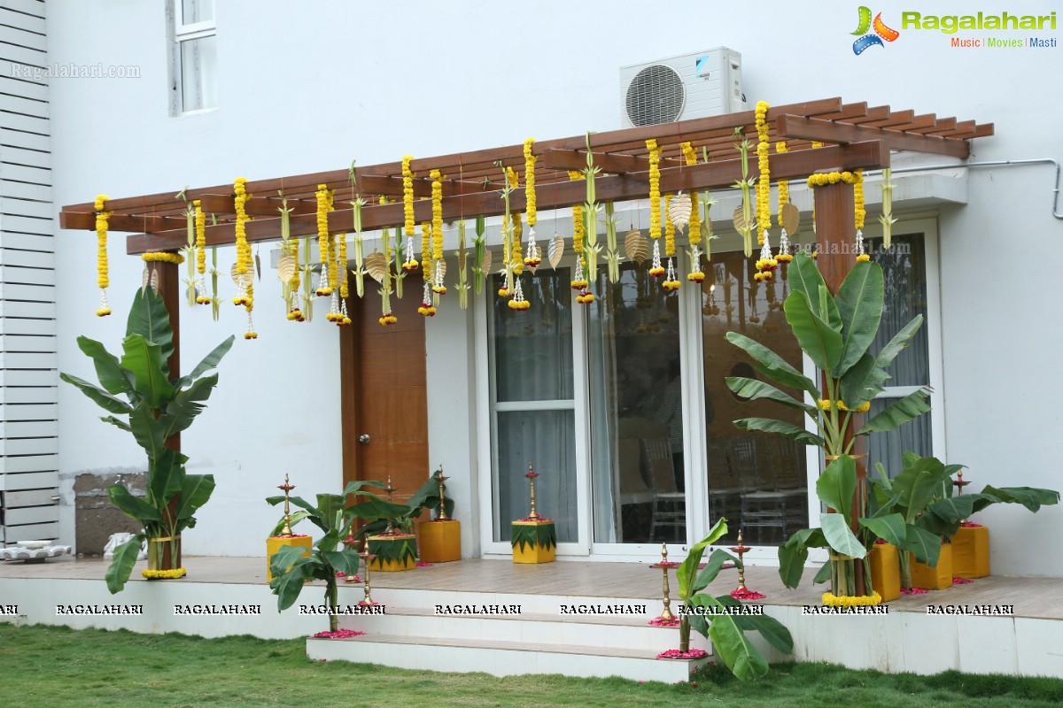 Padmavathi Srinivasa Kalyanam by Shilpa Chowdary & Family at Signature Villas