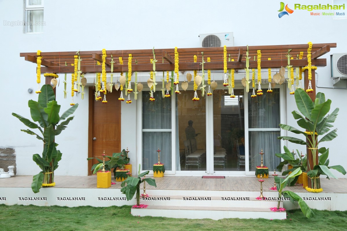 Padmavathi Srinivasa Kalyanam by Shilpa Chowdary & Family at Signature Villas