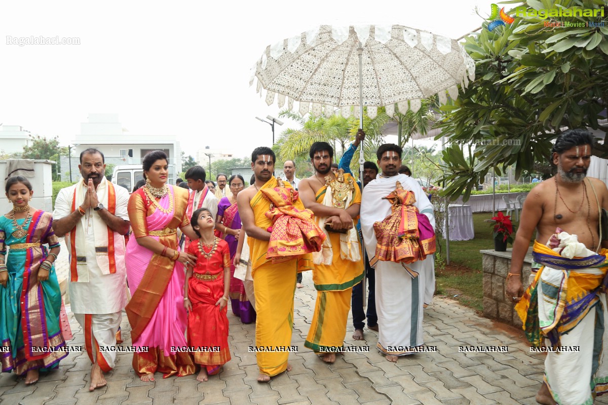 Padmavathi Srinivasa Kalyanam by Shilpa Chowdary & Family at Signature Villas