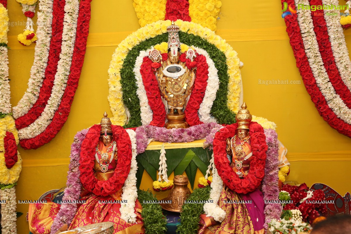 Padmavathi Srinivasa Kalyanam by Shilpa Chowdary & Family at Signature Villas