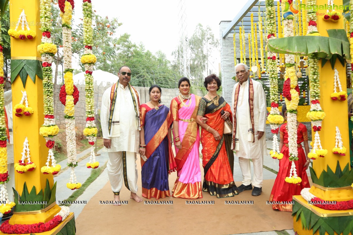 Padmavathi Srinivasa Kalyanam by Shilpa Chowdary & Family at Signature Villas