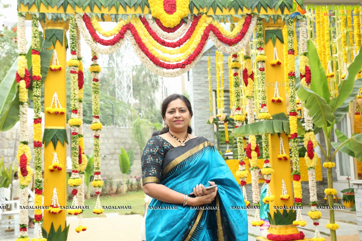 Padmavathi Srinivasa Kalyanam by Shilpa Chowdary & Family at Signature Villas