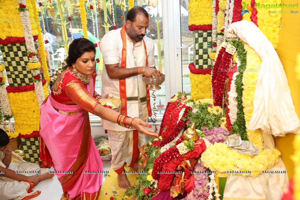 Padmavathi Srinivasa Kalyanam by Shilpa Chowdary & Family at Signature Villas