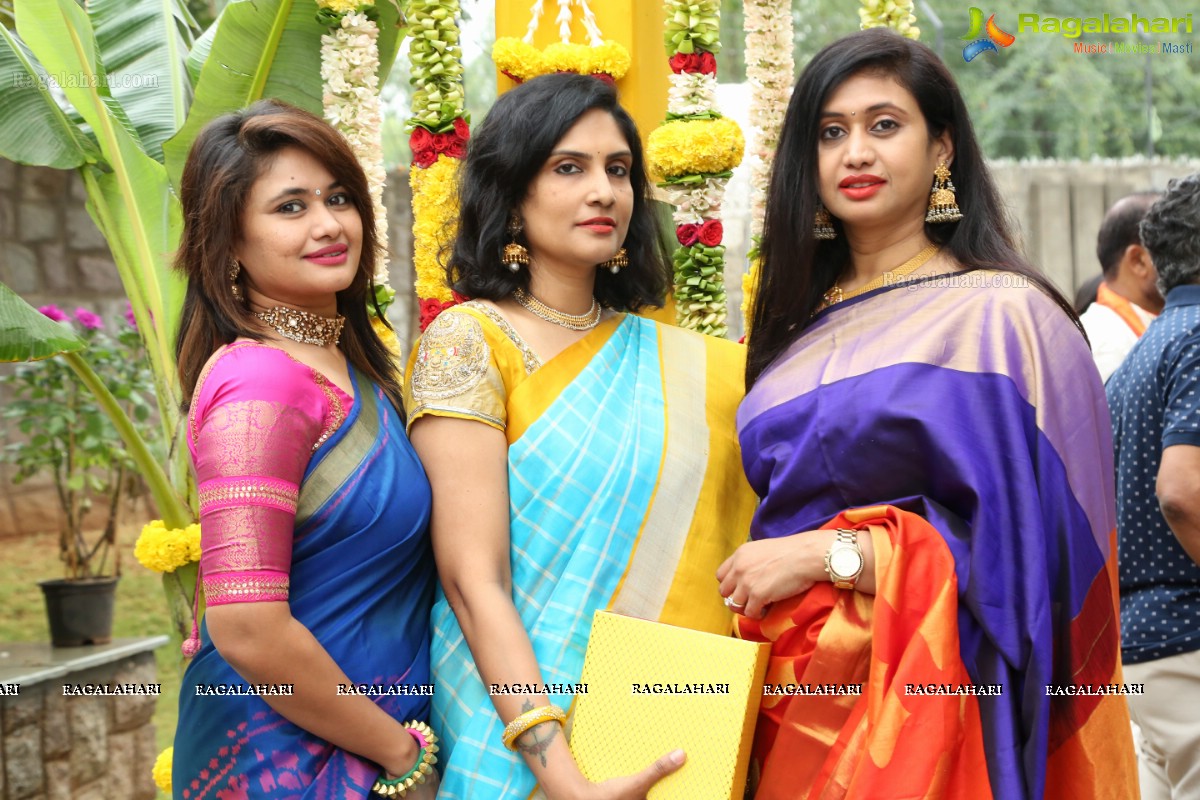 Padmavathi Srinivasa Kalyanam by Shilpa Chowdary & Family at Signature Villas