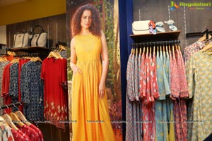 Samantha Akkineni & Anita Dongre at AND Store