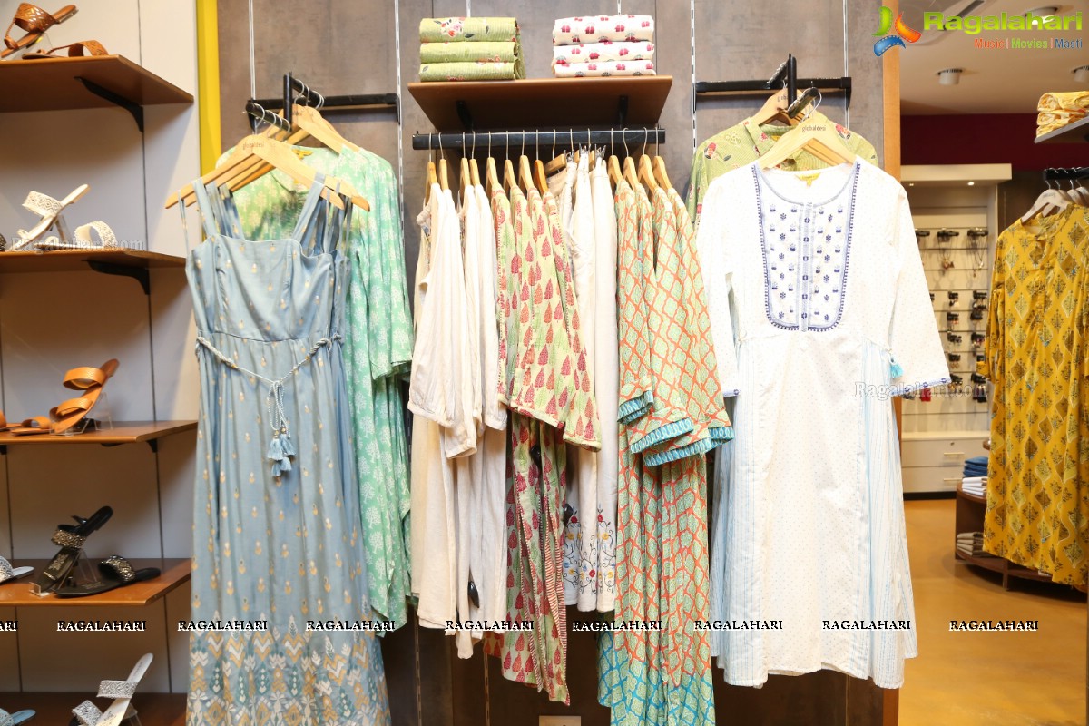 Samantha Akkineni & Anita Dongre at AND Store in Banjara Hills, Hyderabad