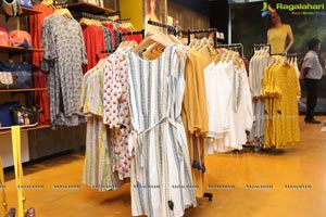 Samantha Akkineni & Anita Dongre at AND Store