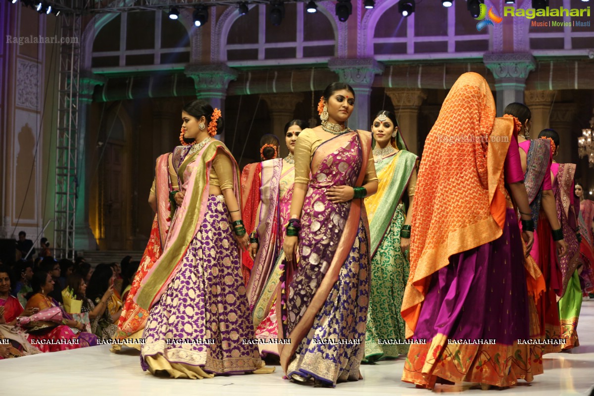 Sanskruti & Second Skin host 'An Ode to the Modern Indian Woman' Fashion Show