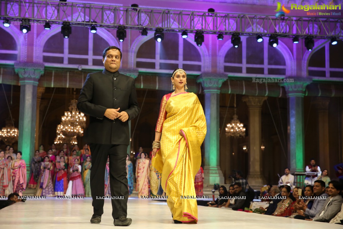 Sanskruti & Second Skin host 'An Ode to the Modern Indian Woman' Fashion Show