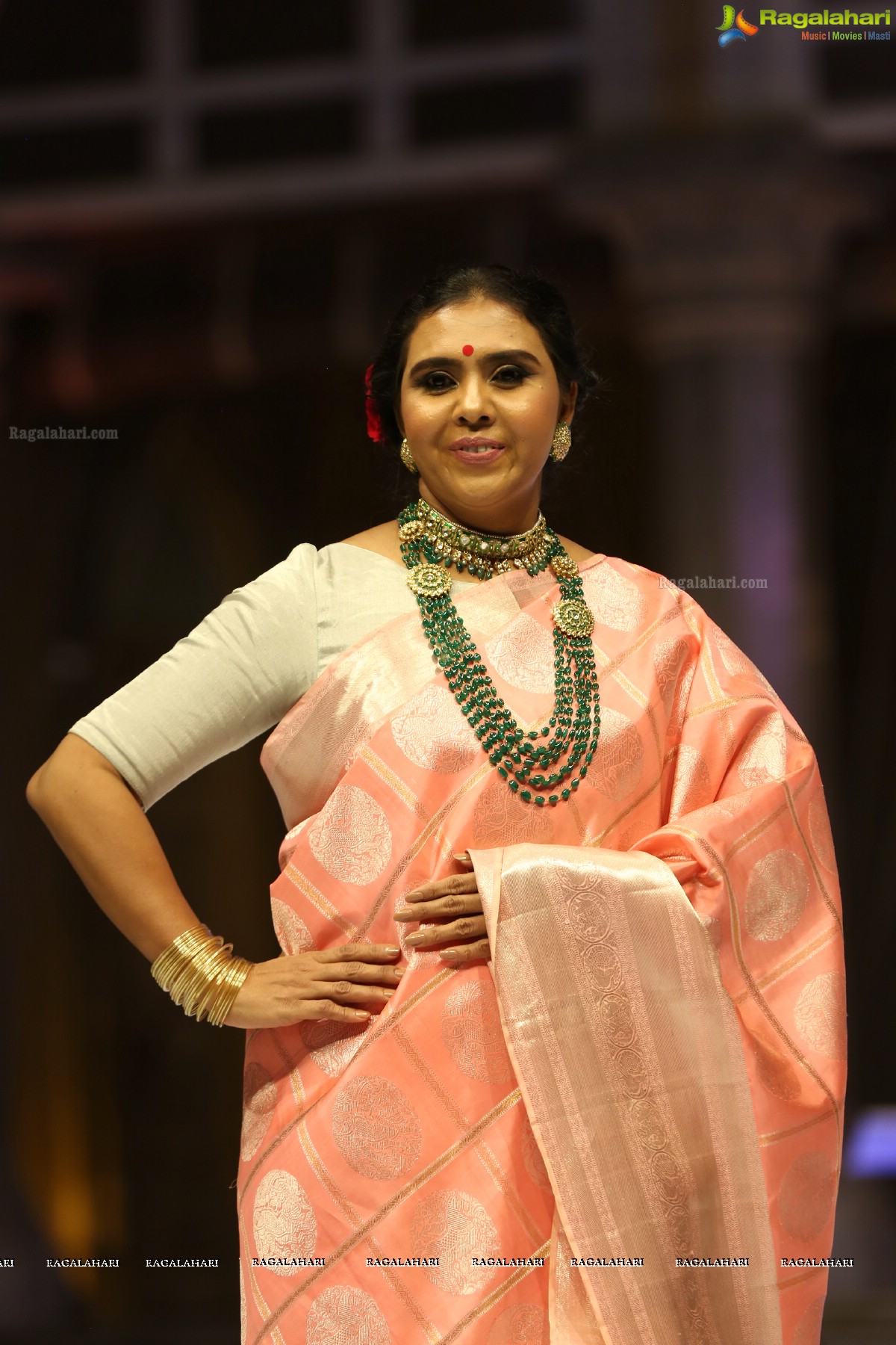 Sanskruti & Second Skin host 'An Ode to the Modern Indian Woman' Fashion Show