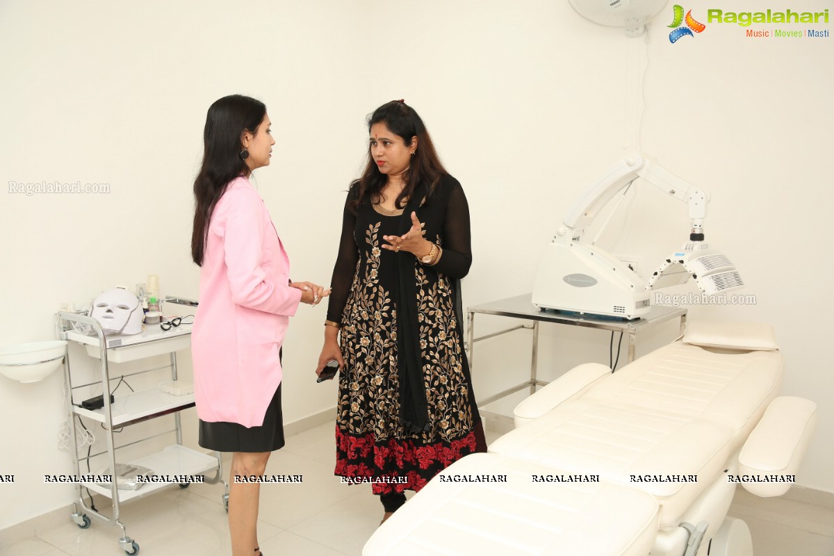 Yamini Bhaskar Launches Studio Aesthetics - Skin Laser & Anti-Aging Clinic at Gachibowli, Hyderabad