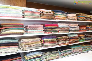 Upscale Kancheepuram Sarees and Lachas Exhibition & Sale