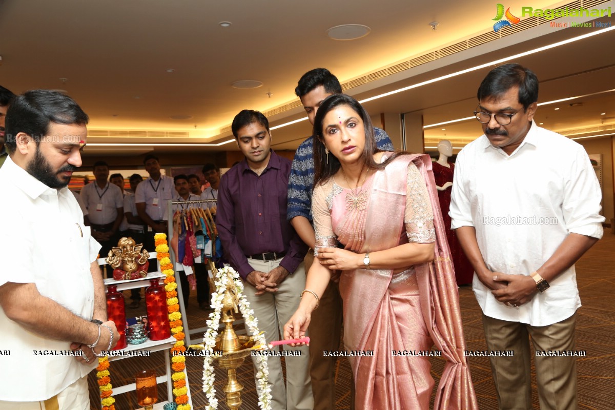 Exhibition & Sale of Upscale Kancheepuram Sarees and Lachas By Kancheepuram Queen Beena Kannan at Hyatt Place