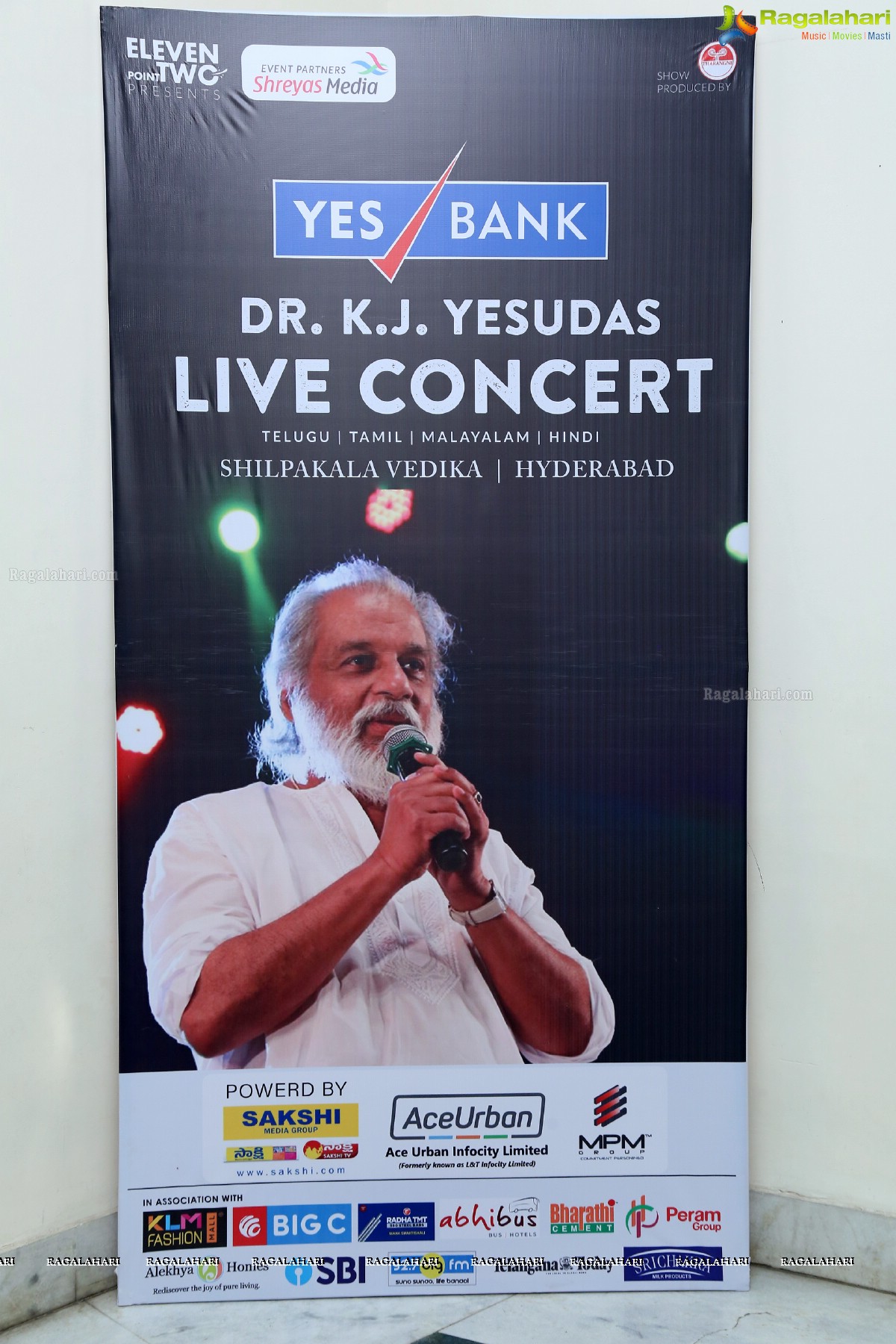 KJ Yesudas's Live Music Concert at Shilpakala Vedika