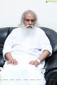 KJ Yesudas's Live Music Concert at Shilpakala Vedika