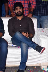 Entha Manchivadavura Pre-Release Function