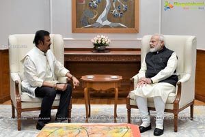 Mohan Babu and Family Meets PM Modi