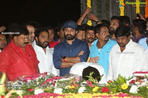 Jr NTR And Kalyan Ram Pay Tribute To NTR At NTR Ghat