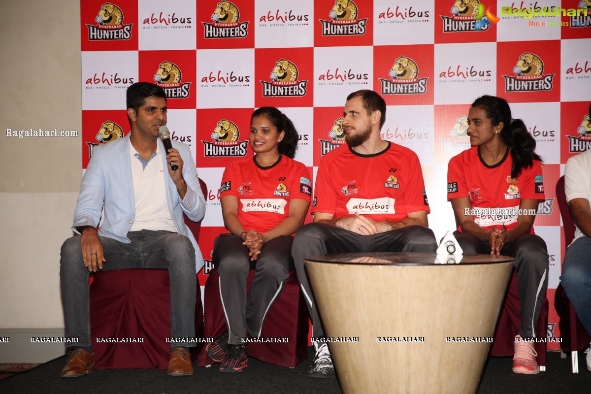 PV Sindhu led Hyderabad Hunters Team Launches New services for AbhiBus.com Customers