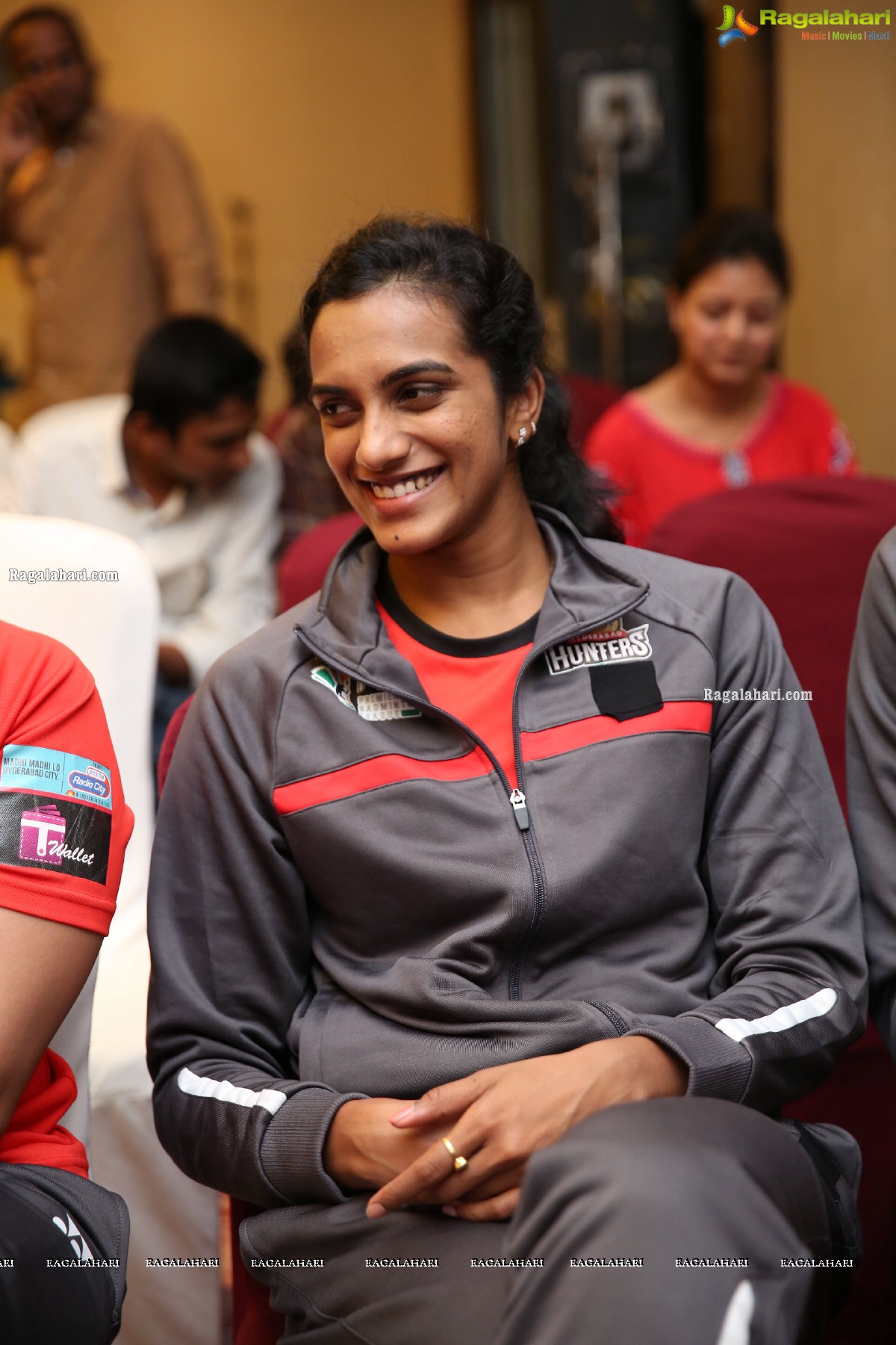 PV Sindhu led Hyderabad Hunters Team Launches New services for AbhiBus.com Customers