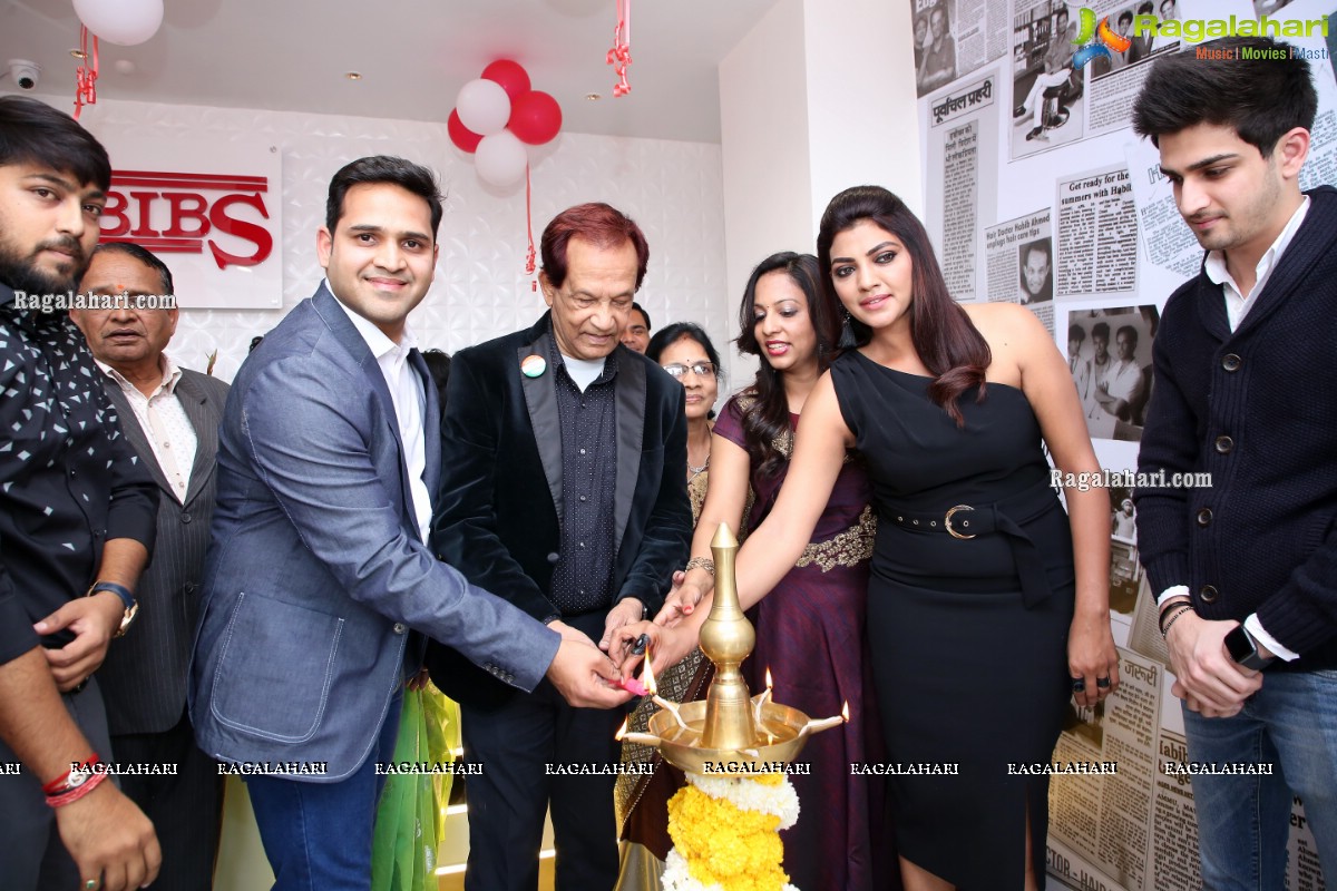 Habibs Hair & Beauty Salon Launch by Actress Lahari At Madinaguda