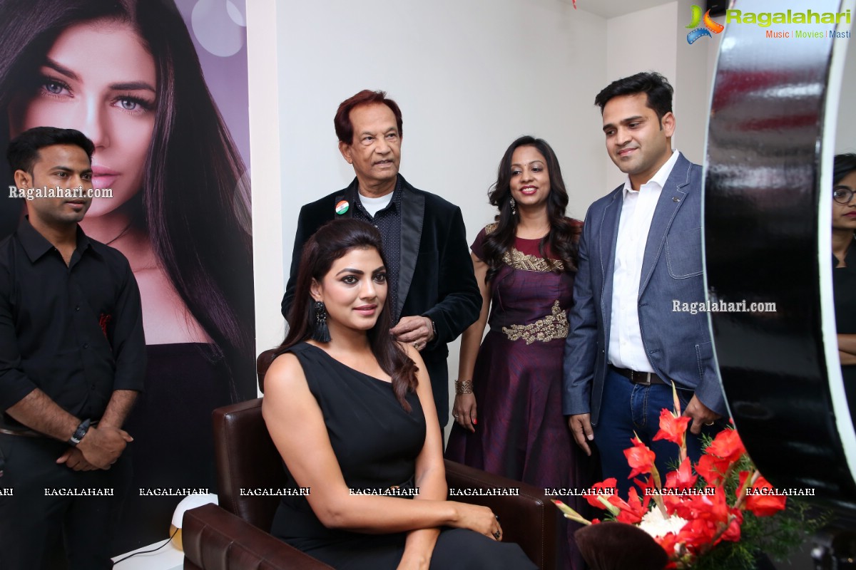 Habibs Hair & Beauty Salon Launch by Actress Lahari At Madinaguda