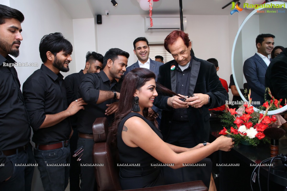 Habibs Hair & Beauty Salon Launch by Actress Lahari At Madinaguda