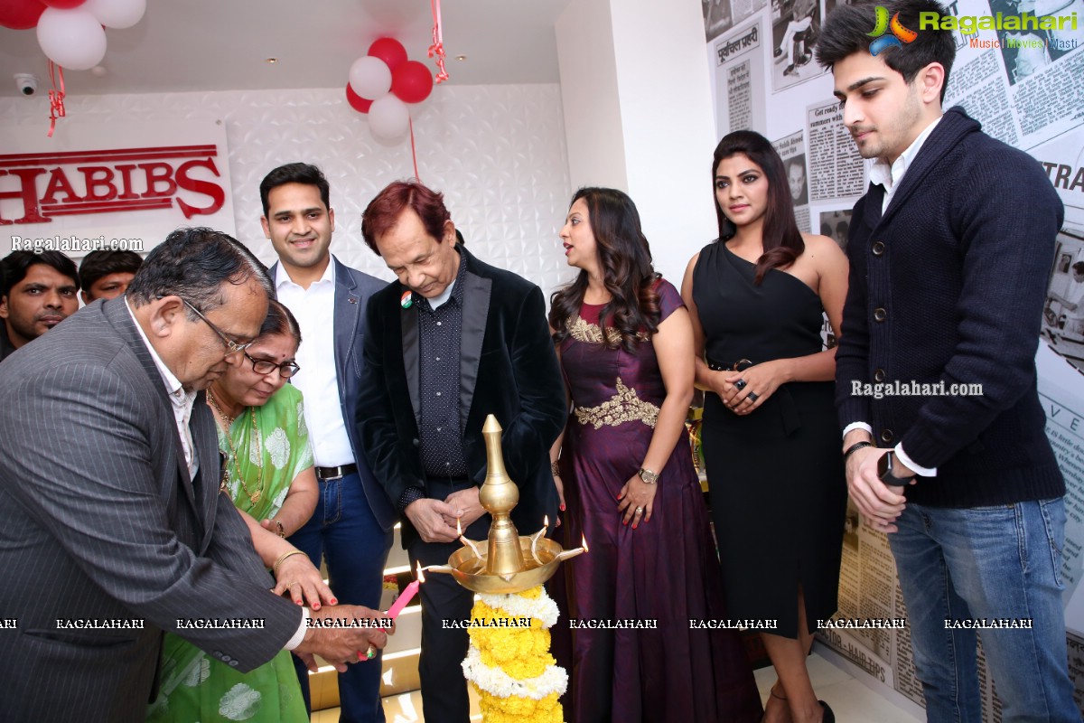 Habibs Hair & Beauty Salon Launch by Actress Lahari At Madinaguda