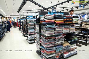 KLM Fashion Mall Launch at Vanasthalipuram