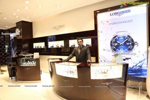 Longines Showcases Its HydroConquest Collection 