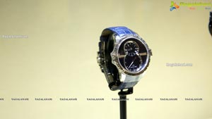 Longines Showcases Its HydroConquest Collection 