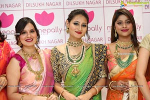 Manepally Jewellers Dilsukhnagar Showroom Curtain Raiser