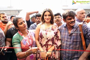 Manepally Jewellers Dilsukhnagar Showroom Launch