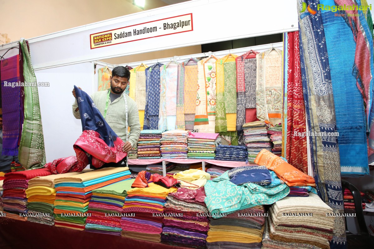 National Silk Expo-2020 Begins at Sri Satya Sai Nigamagamam