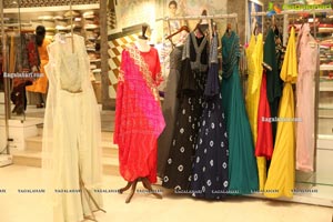 Neeru's End Of Season Sale at Jubilee Hills Showroom