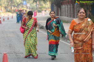 Taneira & Pinkathon's First Saree Run in Hyderabad