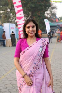 Taneira & Pinkathon's First Saree Run in Hyderabad