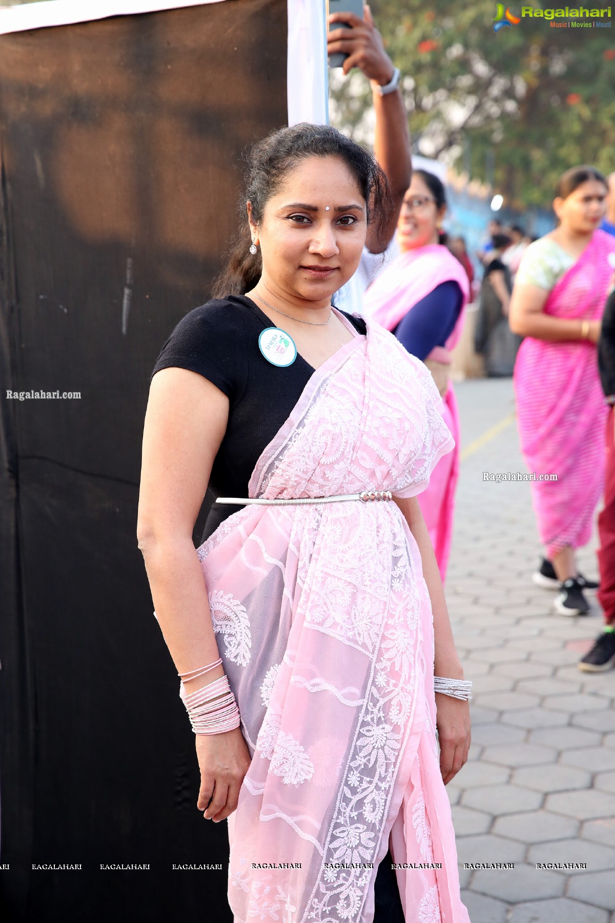 Taneira & Pinkathon's First Saree Run in Hyderabad