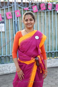 Taneira & Pinkathon's First Saree Run in Hyderabad