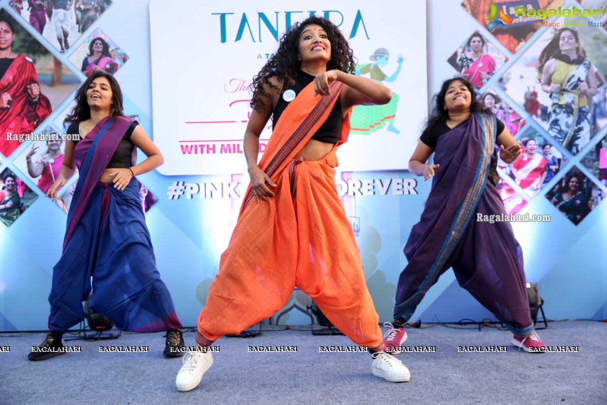 Taneira & Pinkathon's First Saree Run in Hyderabad