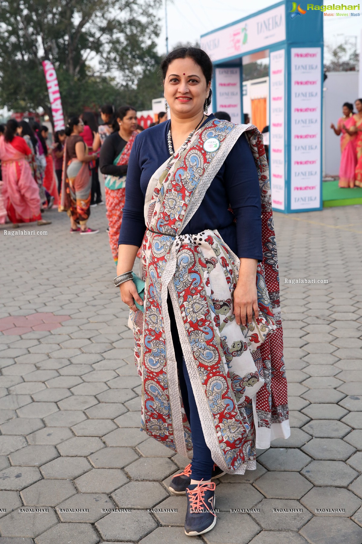 Taneira & Pinkathon's First Saree Run in Hyderabad