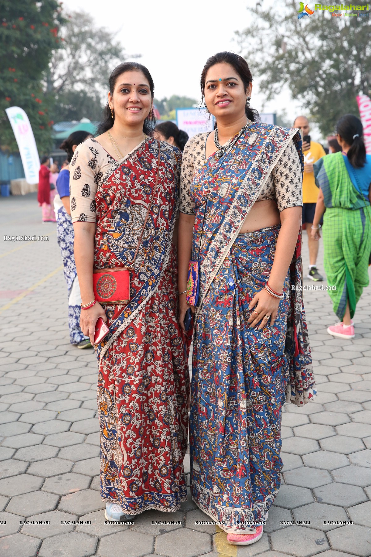 Taneira & Pinkathon's First Saree Run in Hyderabad