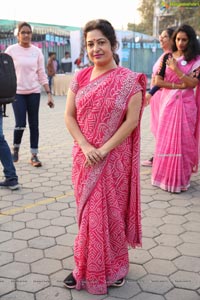 Taneira & Pinkathon's First Saree Run in Hyderabad