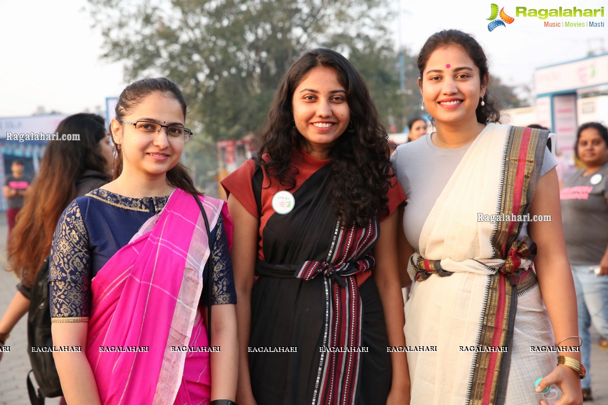 Taneira & Pinkathon's First Saree Run in Hyderabad