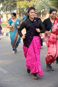 Taneira & Pinkathon's First Saree Run in Hyderabad